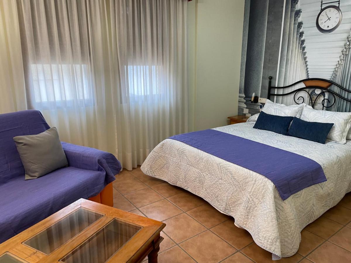 Hotel Hospederia Zacatin Alcala La Real Bagian luar foto
