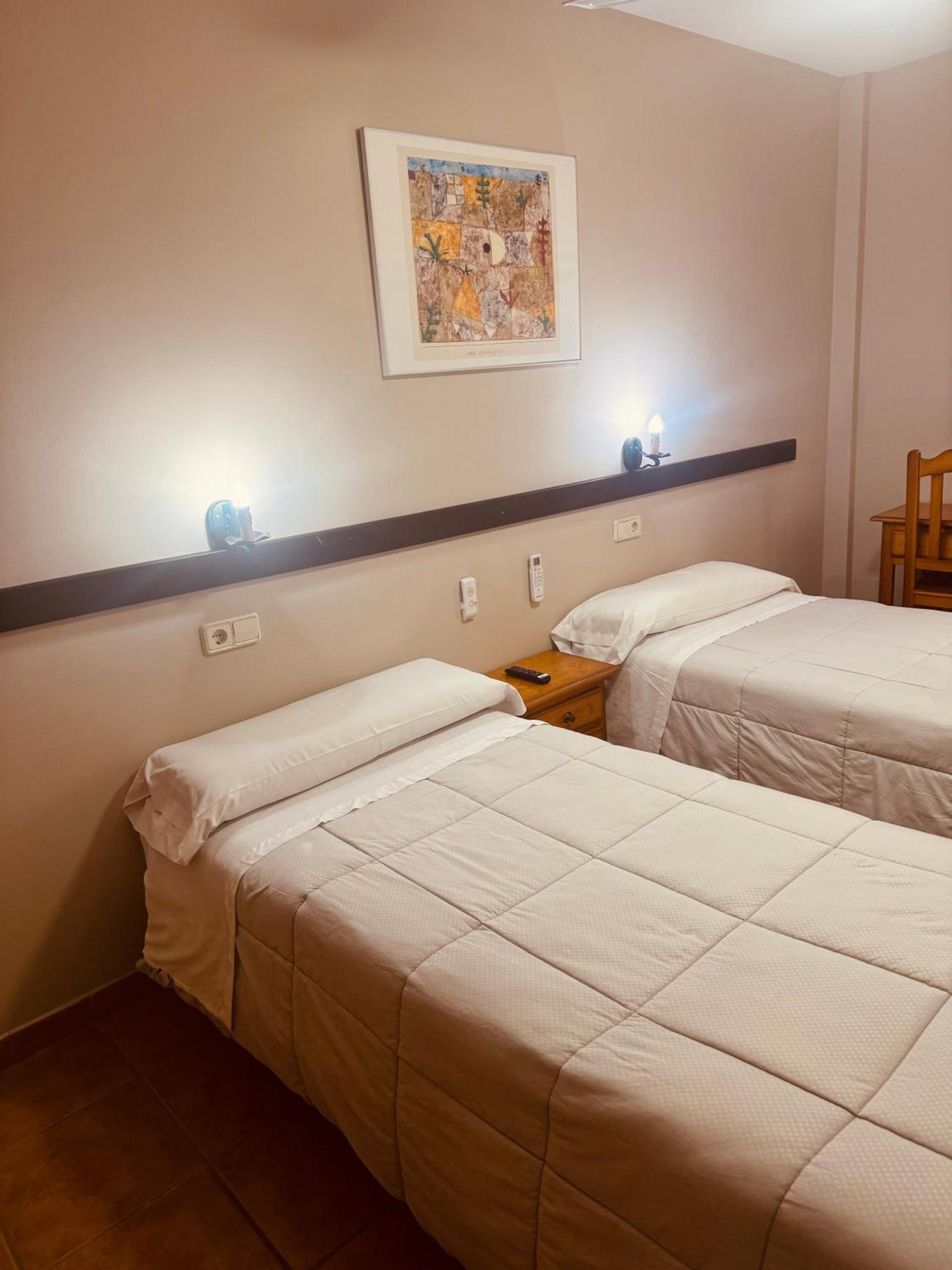 Hotel Hospederia Zacatin Alcala La Real Bagian luar foto