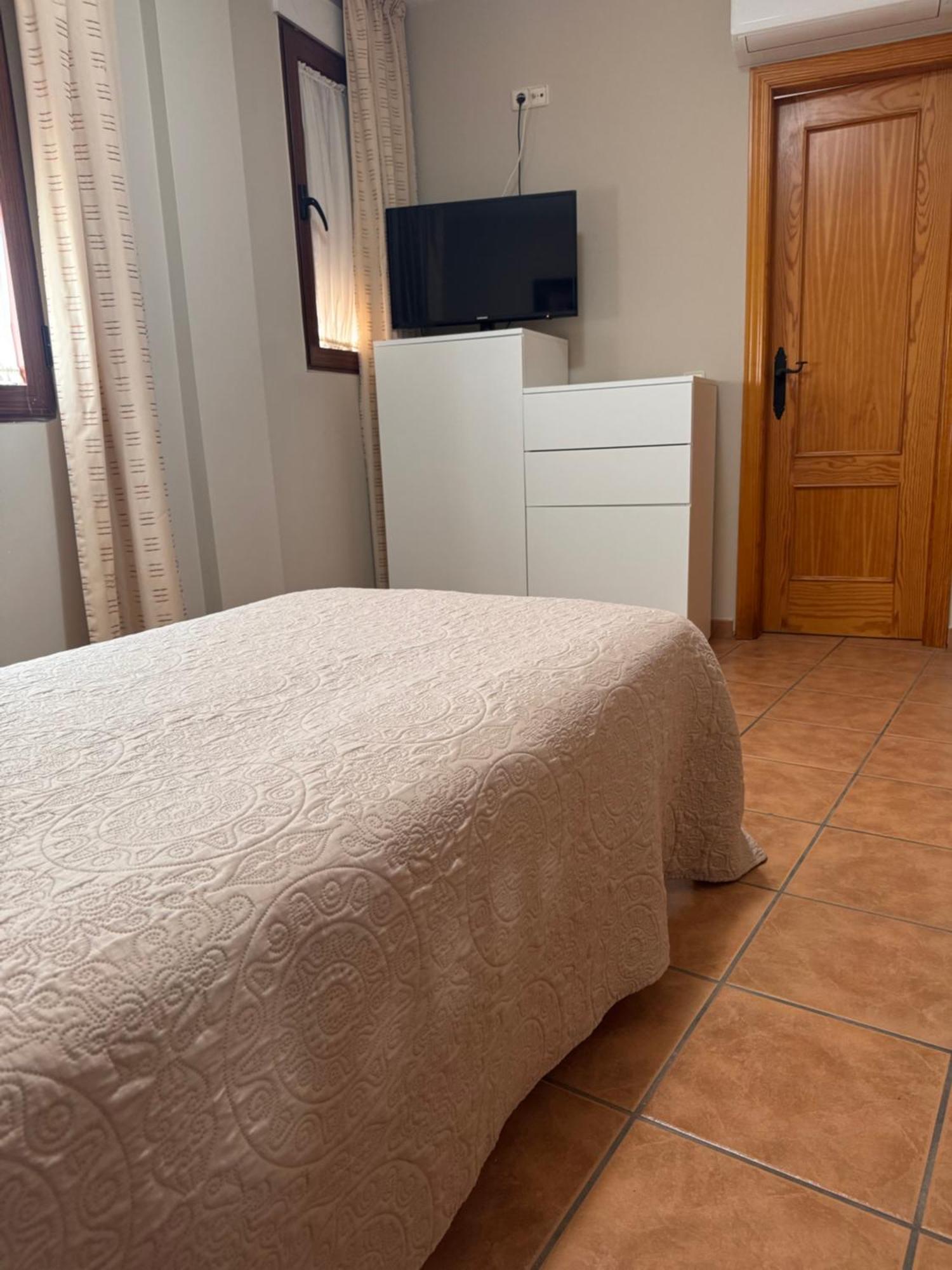 Hotel Hospederia Zacatin Alcala La Real Bagian luar foto